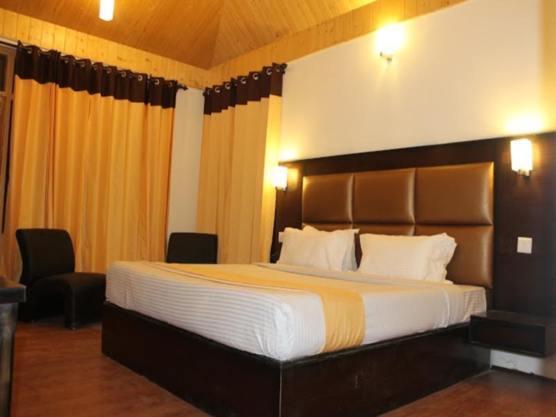 Oyo 3146 Six Season Regency Hotel Jagatsukh ภายนอก รูปภาพ